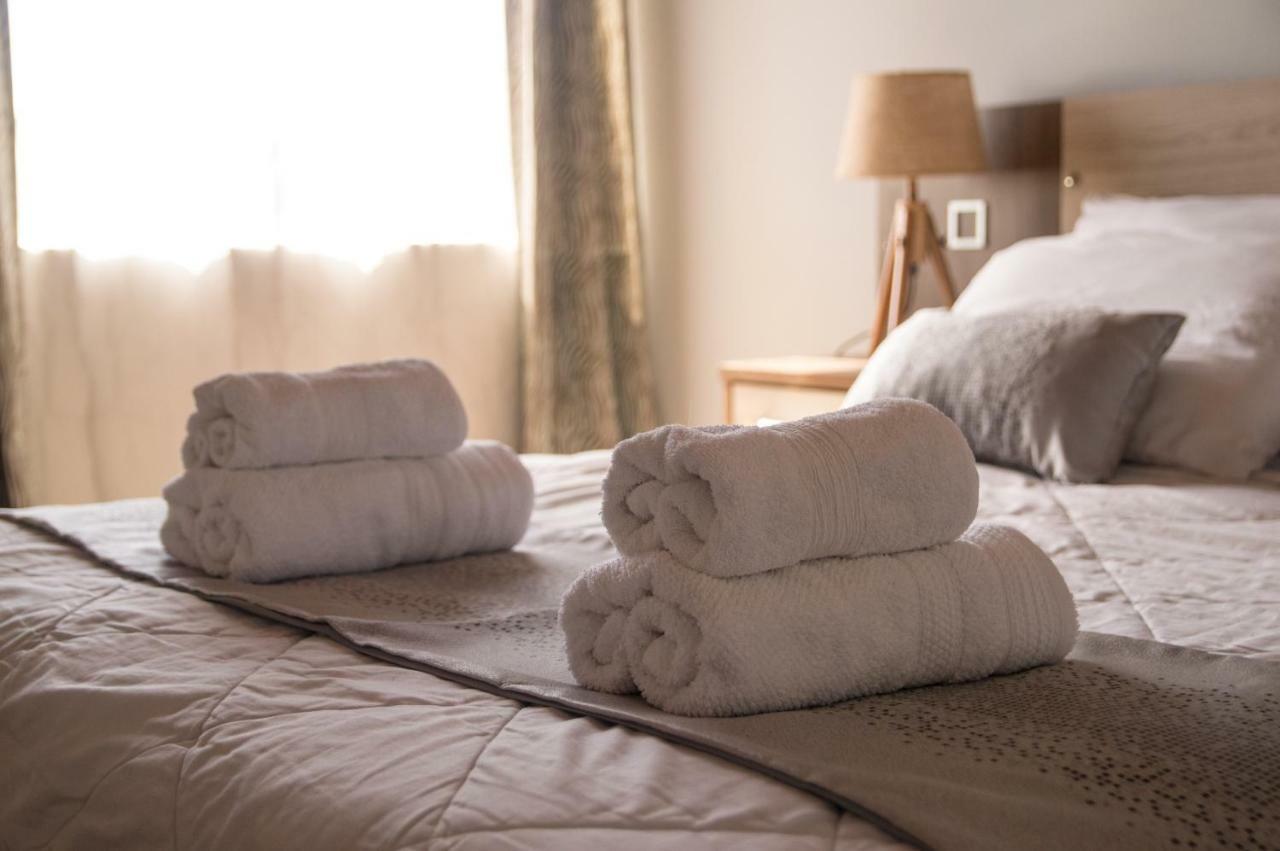 La Riviera Aparthotel Fernando de la Mora Εξωτερικό φωτογραφία