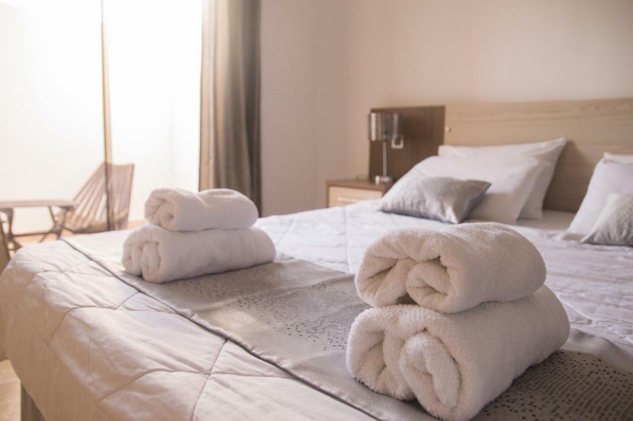 La Riviera Aparthotel Fernando de la Mora Εξωτερικό φωτογραφία